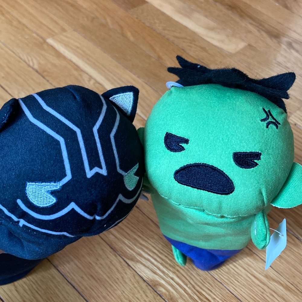 Marvel/Yoobi Black Panther & The Incredible Hulk Pencil Cases & School Supplies